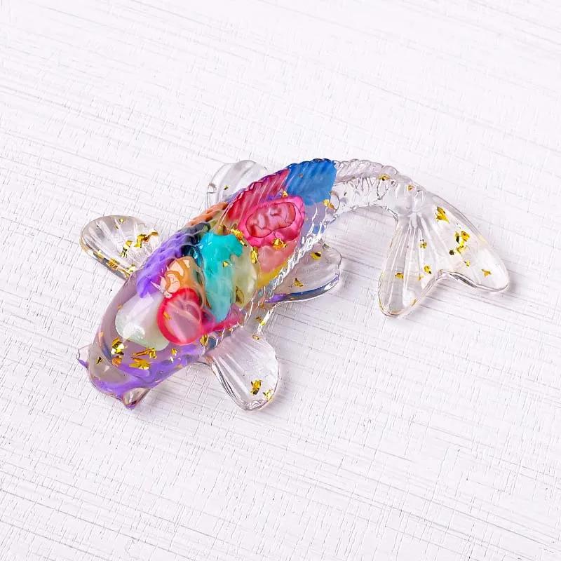 1pc Natural Crystal Crushed Stone Koi Fish Figure Ornament Drip Gel Small Goldfish Gifts Desktop Beautiful Jewelry