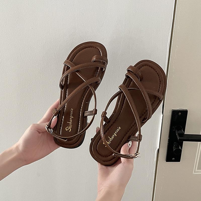Fashion Temperament Versatile Flat Bottom with Toe Sandals Women's Summer New Casual Skirt Roman Shoes