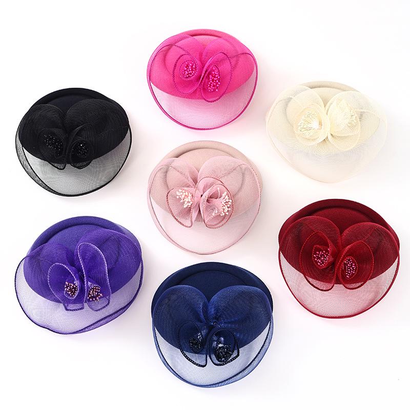 Berretto in rete stile britannico: Cappello da Assistente di Volo Retrò Elegante per Spose - Elegante Accessorio per Capelli di Alta Gamma