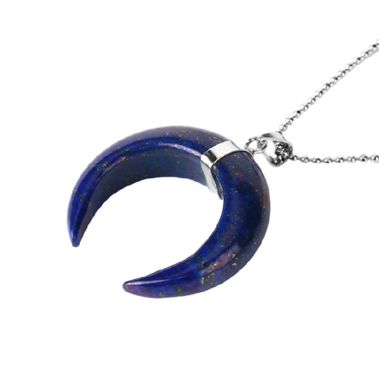 Stylish Crescents Moon Pendant Necklace Elegant Natural Stone Half Moon Necklace Unique Neckchain Charm for Daily Wear