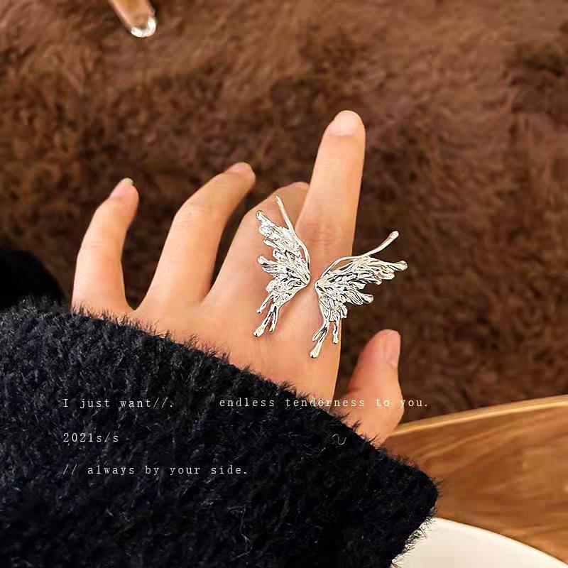 Sparkling Diamond Open Butterfly Ring - Elegant Women's Jewelry