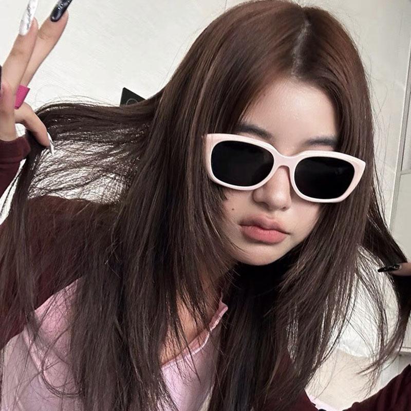 Material Sun Glasses For Women Fashion Trendy Uv400 Protection Sunglasses Men Outdoor Travelling Female Sunglass