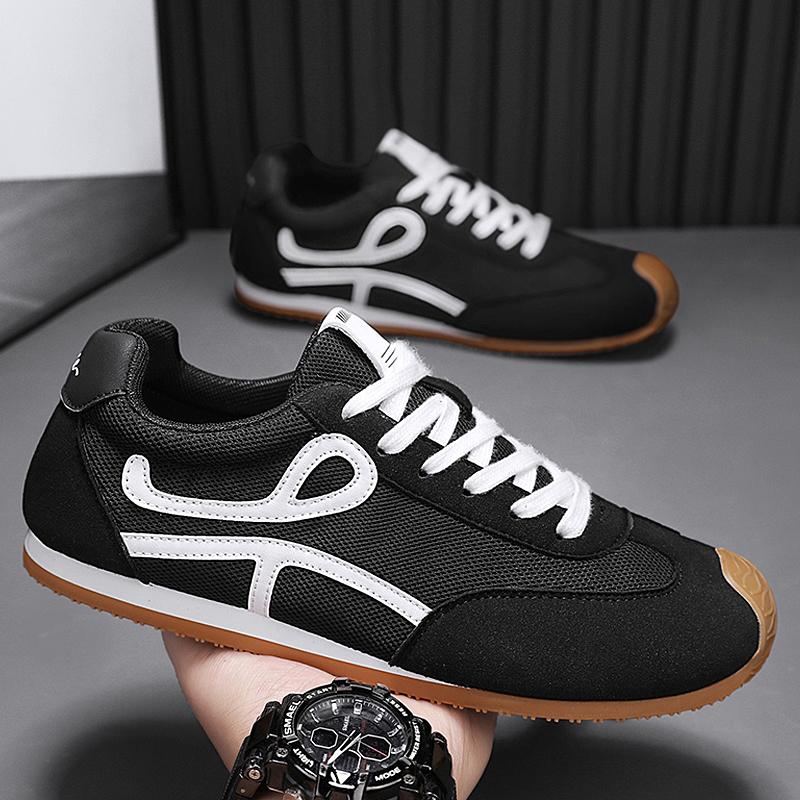 Mode CYYTL Sneaker Atmungsaktive Herrenschuhe Lässig Sommer Outdoor Wandern Sport Laufen Mode Luxus Designer Plateau Tennis Slipper