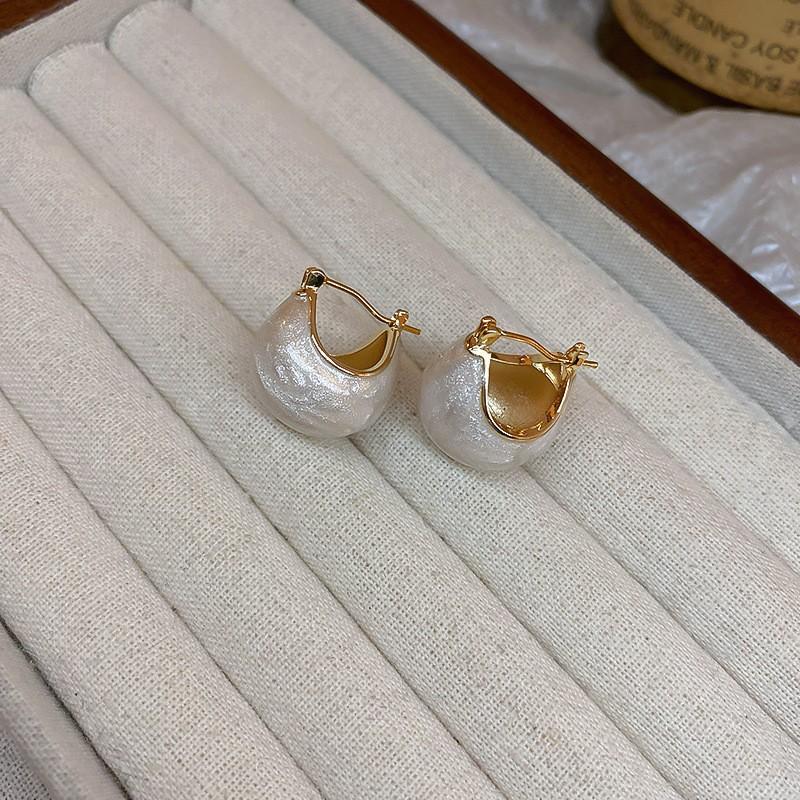 Real Gold Electroplated Silver Needle Oval Drip Earrings, a Niche Two-wear Stud Earrings, Light Luxury and High-end Earrings for Women