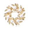 Simulation Pearl Leaf Wreath Brooch for Women Unisex Plant Lapel Pins Party Accessories Valentine's Day Gifts