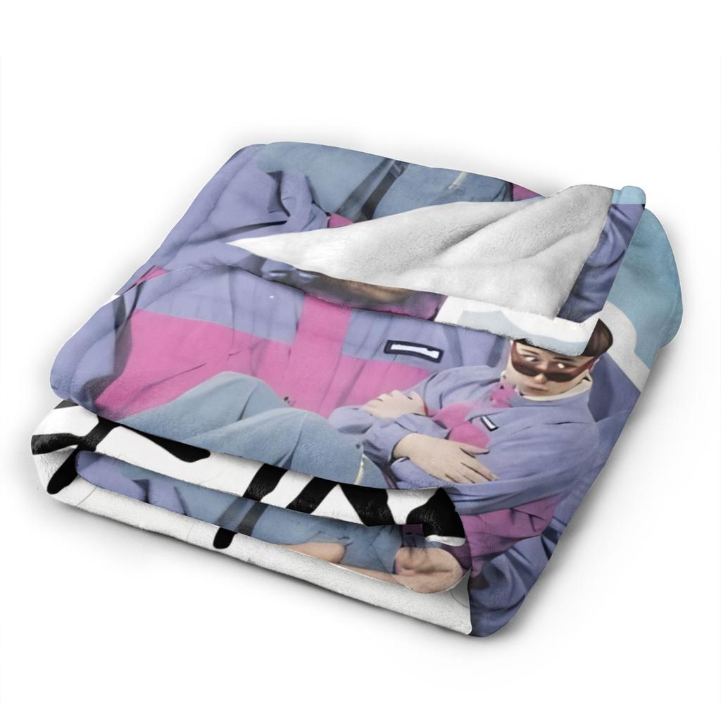 Cool Oliver Tree RIP Memorial Flannel Blankets Novelty Throw Blankets for Home 200x150cm Quilt