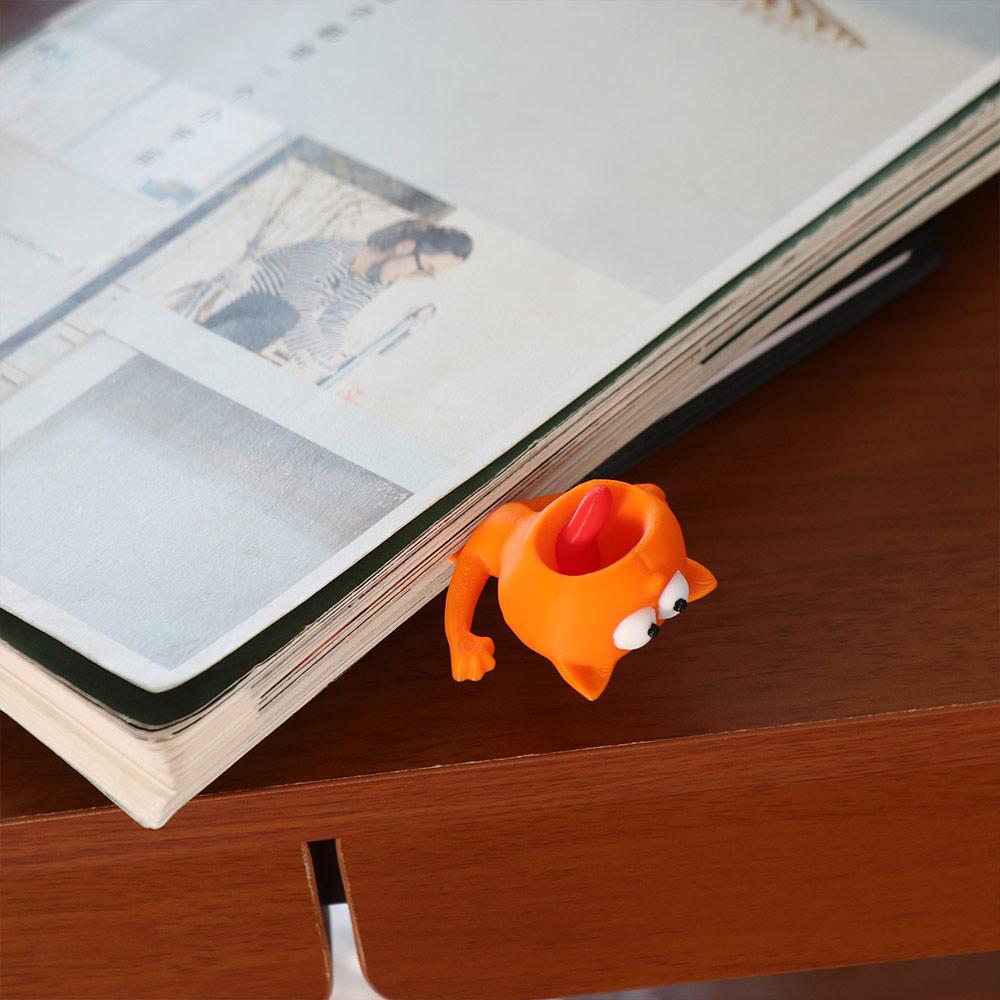 Funny Reading Book Clip 3D Cat Reading Bookmark Creative Lazy Cat Bookmark School