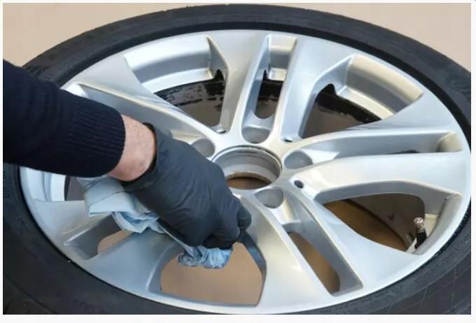 Powłoka Gumowa Guma W Spray Bezbarwna Na Odpryski