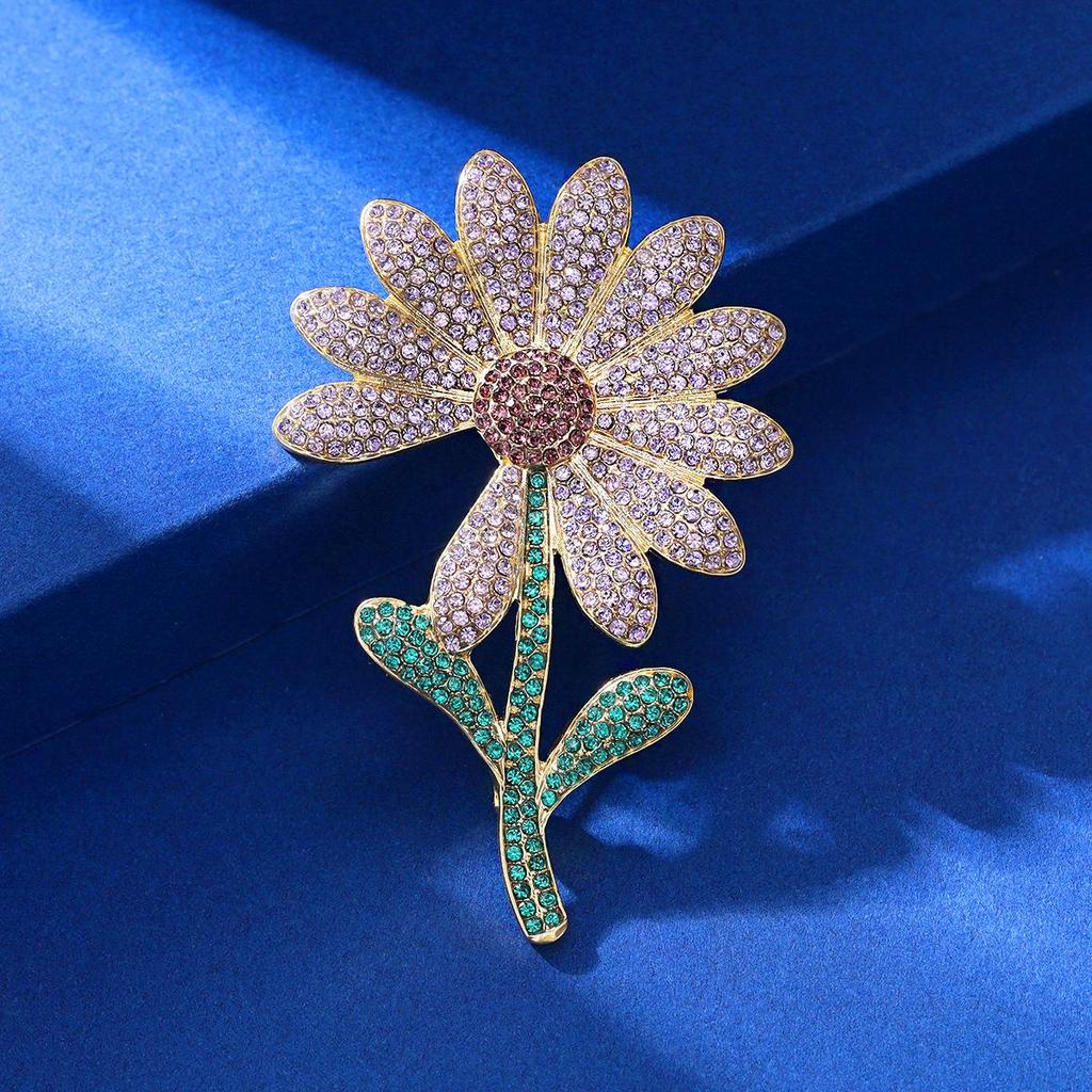 2024 Qixi Valentinstag Rosen Strass Brosche: Emaille Anstecknadel & Kleidungsschmuck-Accessoire