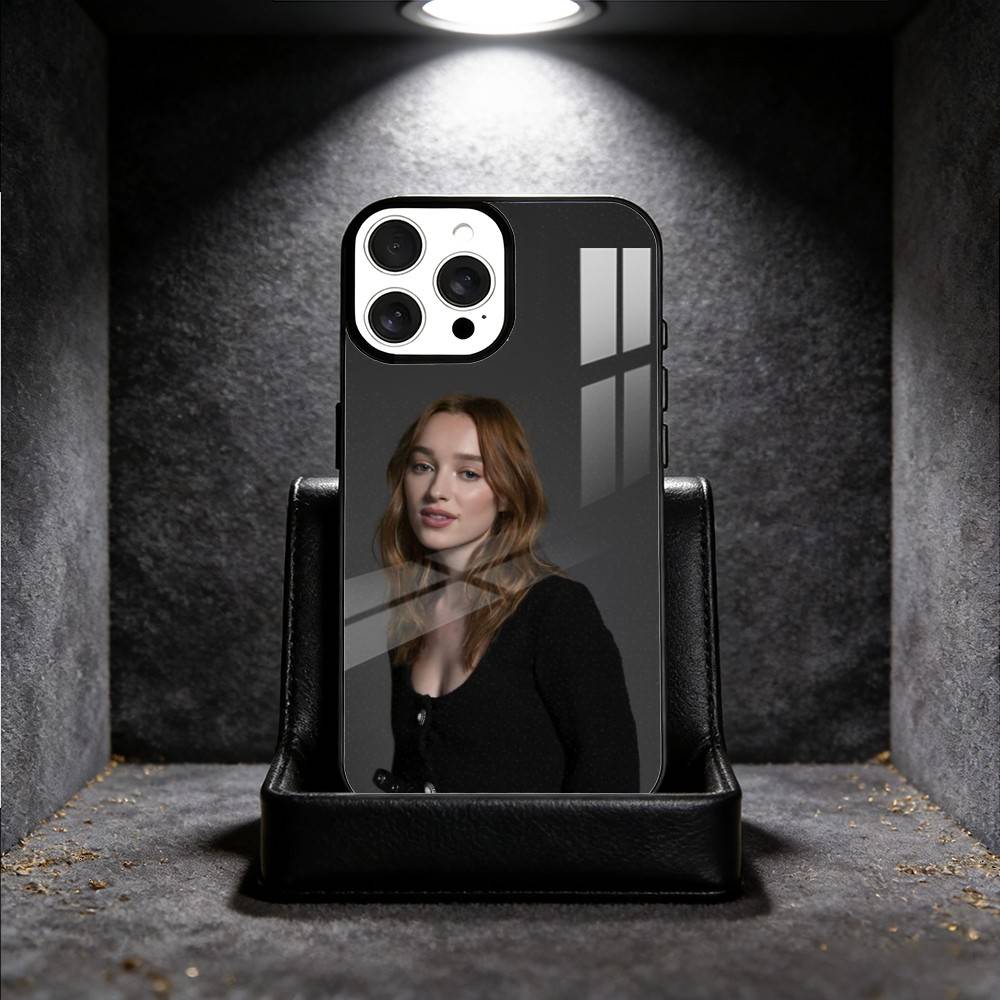 

Phoebe Dynevor Phone Case For iPhone17,16,15,14,13 Plus,Pro Max Magnetic For Magsafe Wireless Charging iPhone14PROMAX