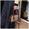 IELGY Plaid Retro Large-Capacity Handbag High-End Fashion Commuter Shoulder Bag