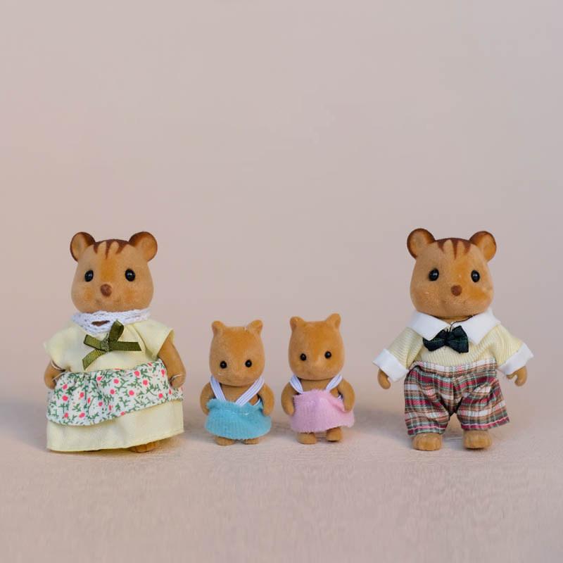 Miniature Dollhouse Pretend Play Figures for Kids Dollhouse Forest Family Doll Rabbit Bear Squirrel Family Animal Birthdays Gift