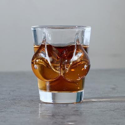 1 STÜCK Neue Einzigartige Biertasse Lustige Männer Frauen Körperförmige Transparente Weinglas Bar Drinkware Cocktail Becher Kaffee Saft Teetasse