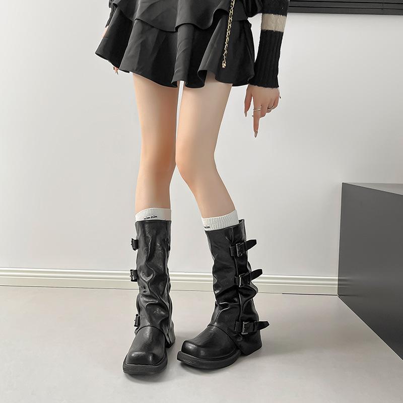 Western cowboy knight boots women's 2025 new retro thick heel inner height increase pleated stacking boots long trouser tube boots
