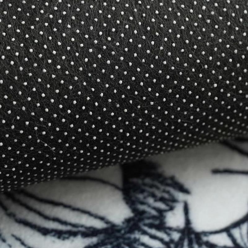 Exquisite Bow Cartoon Carpet Round Bedside Carpet Thickened Cute Study Game Carpet Living Room Reading Area Floor Mat