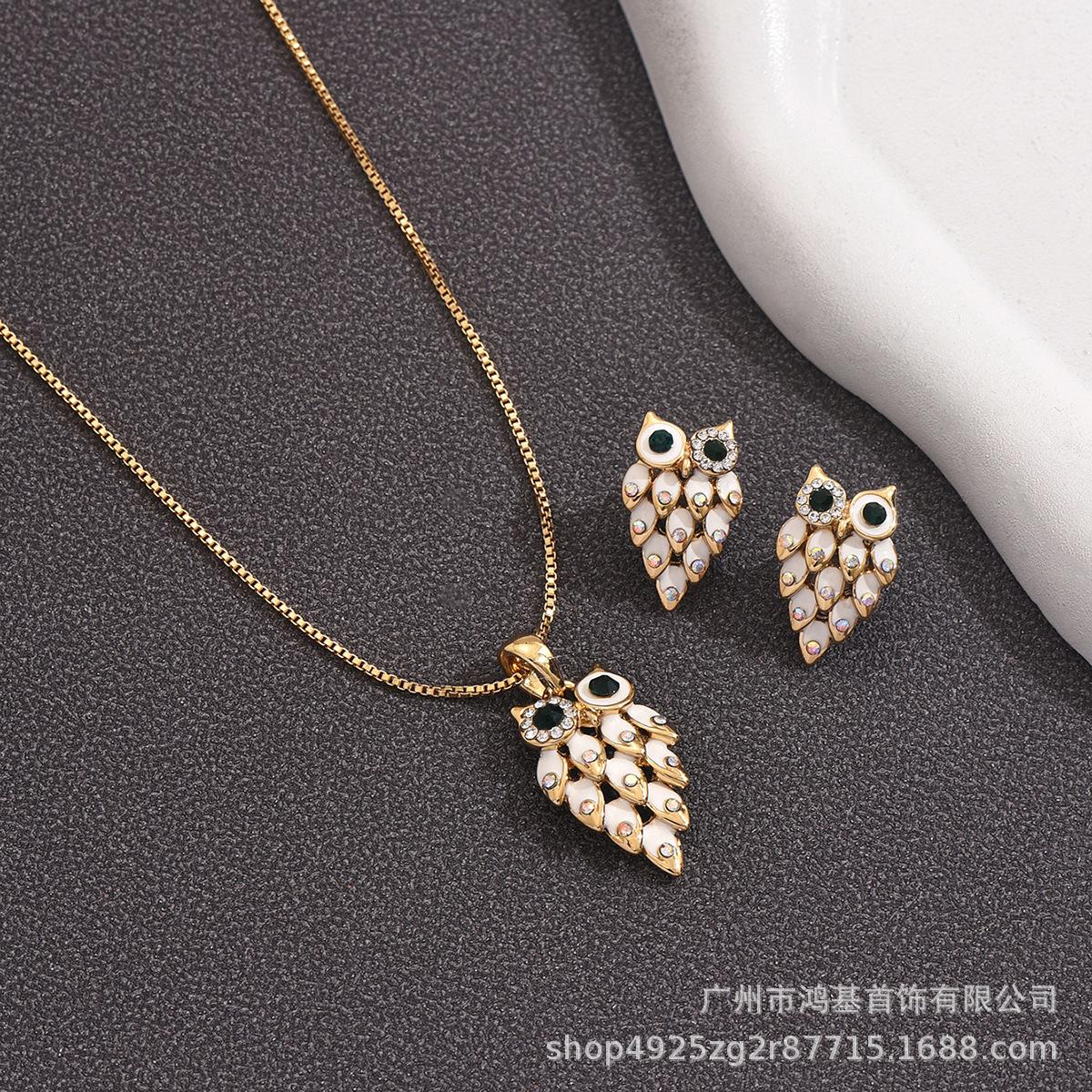 

Inlaid necklace Snake bone chain Women s earrings Plaid gemstone gold earrings Owl dripping oil