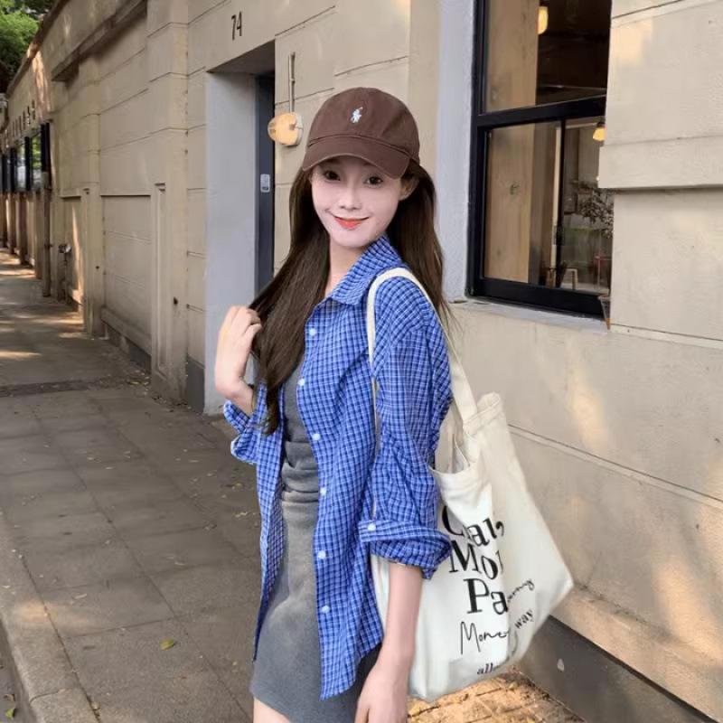 

Women s Blue Plaid Polo Collar Shirt Jacket - Loose Fit, Long-Sleeved for Spring & Autumn Medium