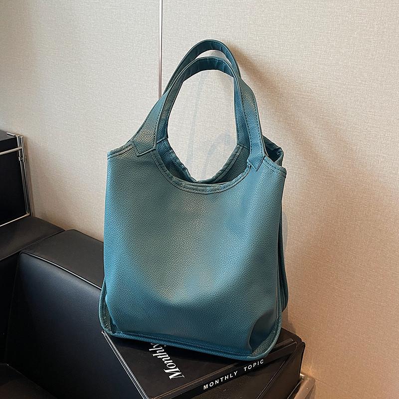 Solid Color Elegant Pu Inner Pocket Comfortable Double Straps Women Travel Bags