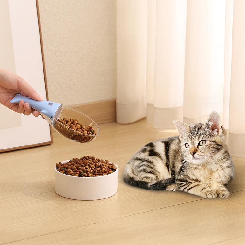 1PCS Multifunctional Little Whale Rice Scoop Deodorizing Insect-proof Grain Measuring Spoon Kitchen Household Rice Scoop Pet Spoon