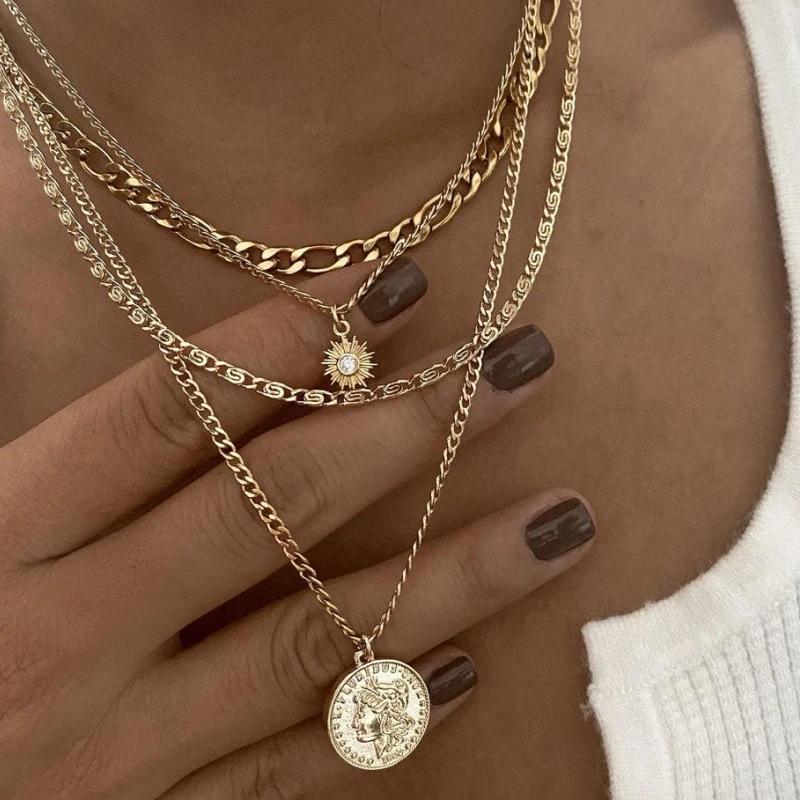 Vintage Geometryczny Wisiorek Naszyjnik dla Kobiet Szczęśliwe Złe Oczy Dłoń Krzyż Perła Cyrkon Wielowarstwowy Metalowy Łańcuszek Choker Biżuteria