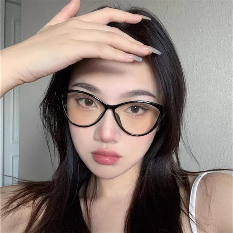 Cat Eye Glasses Frame Female Retro Artifact Tide Can Be Equipped With Myopia Anti-Blue Light Black Frame Glasses Flat Light
