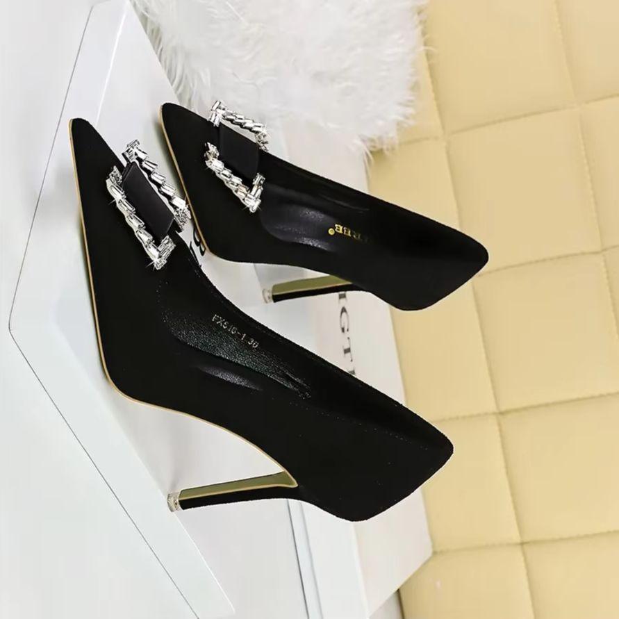 Fashion Women 9cm High Heels Pumps Lady Nightclub Crystal Buckle Green Black Wedding Classic Heels Suede Satin Crystal Replica Shoes