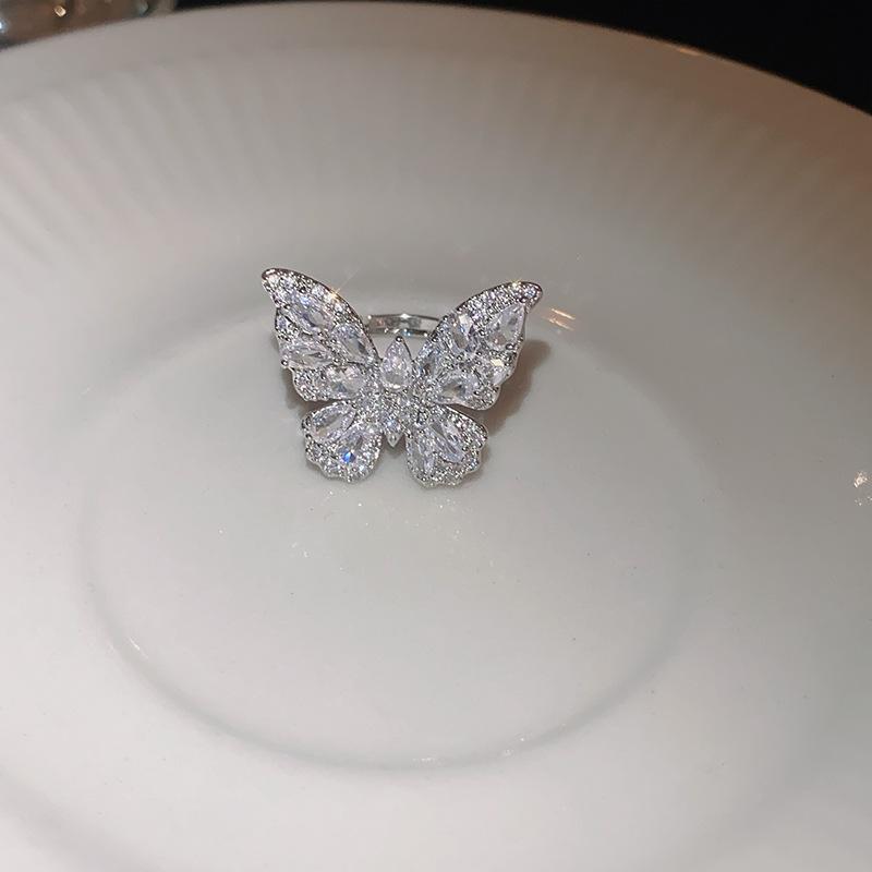 

Small niche design, fashionable leaf opening ring, new personalized and exquisite butterfly rings for women Opening Adjustable білий
