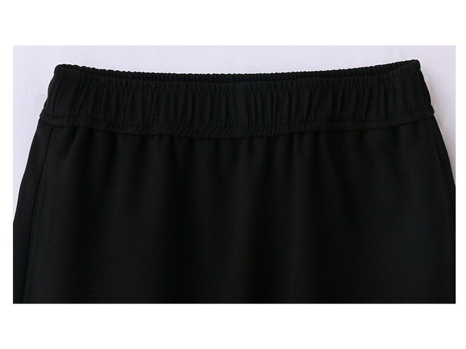 Spring 2025 Fashionable Two-Piece Set: Round Neck Vest & Mid-Length Waist-Hugging Skirt Dress