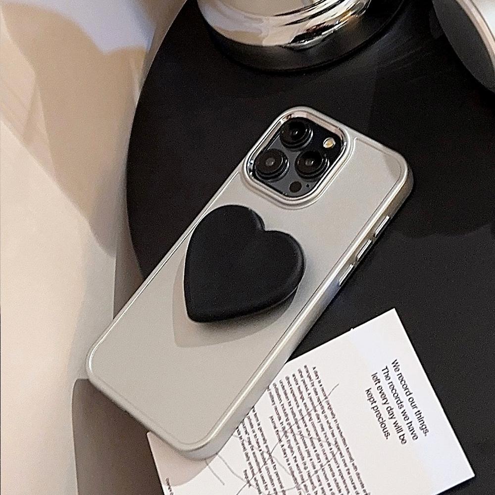 Black heart-shaped stand17promax iPhone Case iphone16Advanced Sense11Applicable12Electroplating15Soft