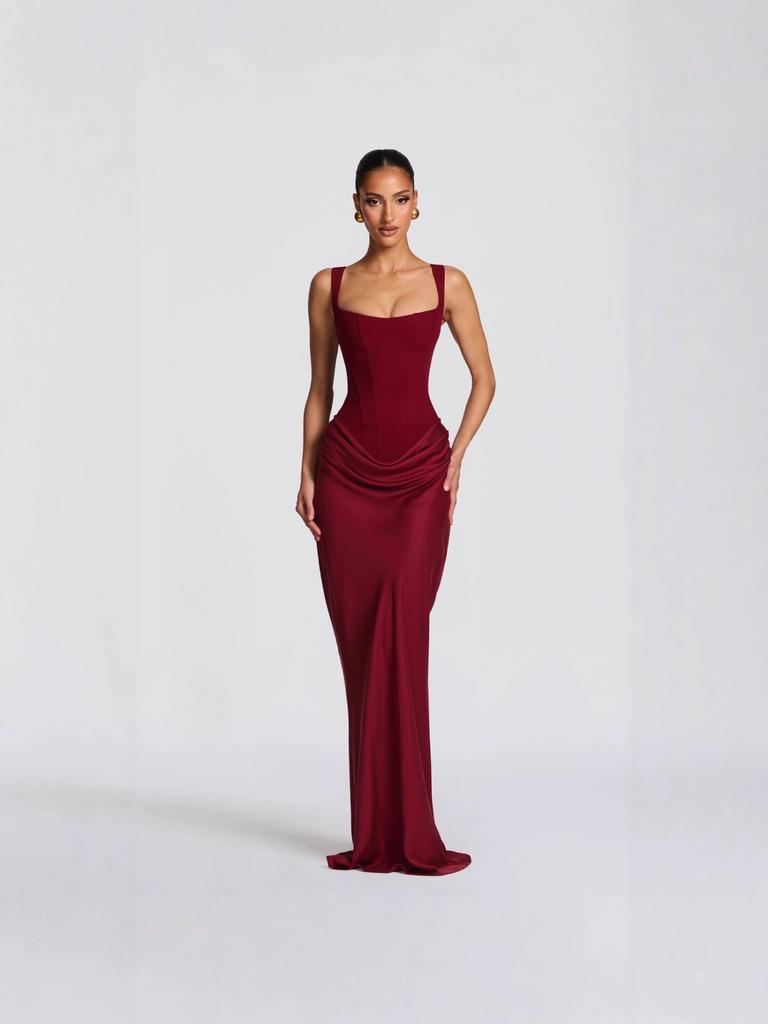 Vestido Midi Ajustado de Tirantes Finos Rojo Intenso con Pliegues en la Cintura