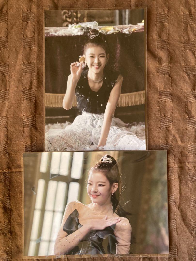 

[Б/У] ITZY Лия Мини-постер Полный набор Soundwave