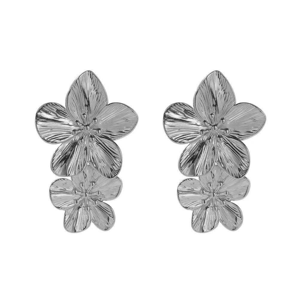 

Vintage Gold Color Metal Flower Drop Earrings for Women Statement Stylish Exaggerated Simple Two Flower Jewelry Gifts