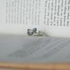 Anello Regolabile in Argento Thailandese Yin Taifei Intagliato a Mano Design Anguilla