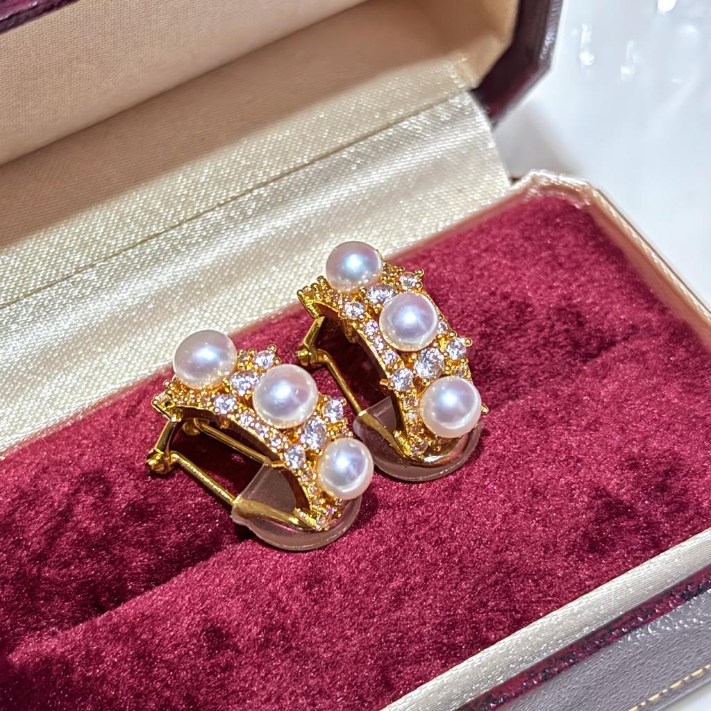 Xiaohongshu influencers are raving about these pain-free, vintage-style multi-bead rings tian Freshwater Pearl Ear Clips, Earrings, and Ear Jewelry