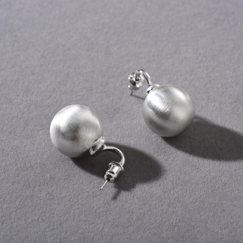 Original Design Metal Brushed Matte Ball Earrings S925 Silver Needle Commuting Essential Simple Versatile Stud Earrings
