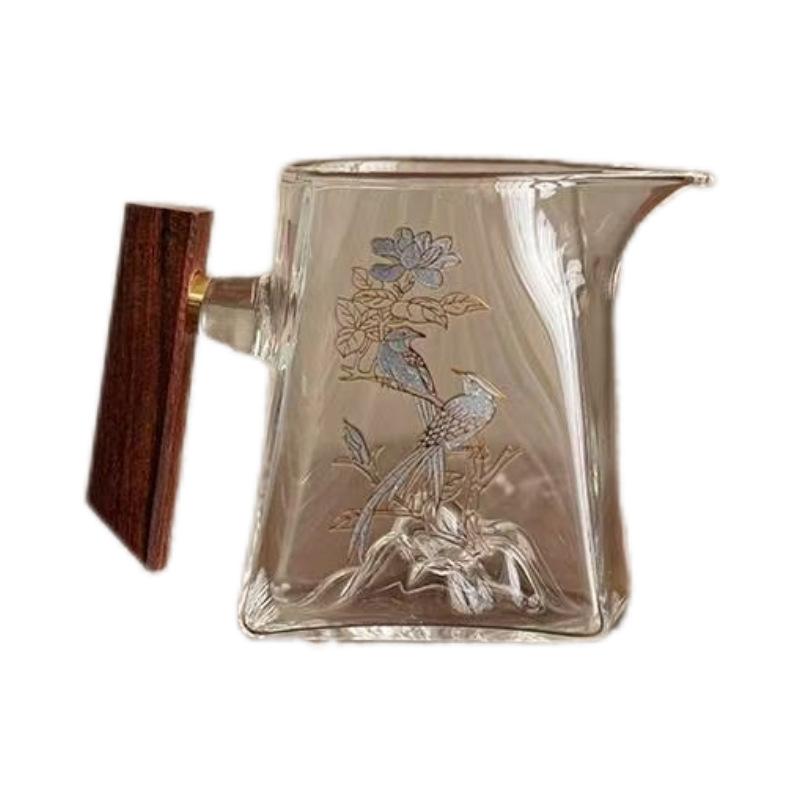 Premium Heat-Resistant Glass Gongfu Tea Pitcher with Side Handle and Koi Fish Strainer, Tea Brewing Set, Tea Ceremony Accessory