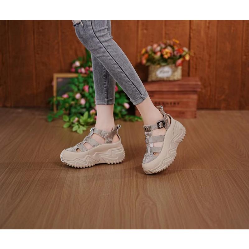 

88012 inner height increase 7 dad shoes women, summer new versatile thick sole hollow 33
