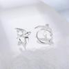 Cloud-Piercing Swallow Ear Cuff: Artistic Bird Clip for Women, No Piercing Required.