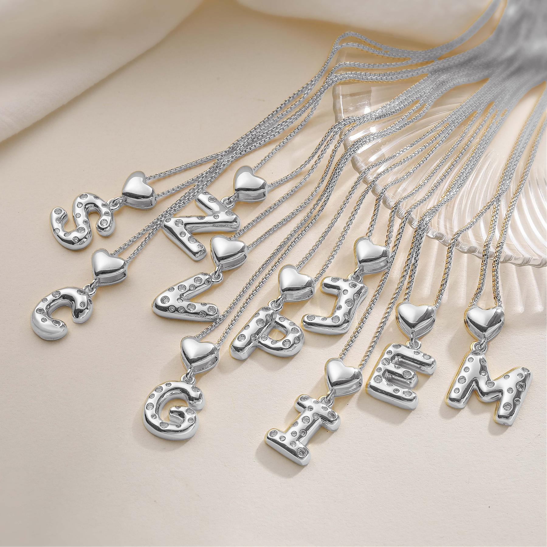 

HECHENG,Heart-Shaped Bubble Letter A-Z Pendant Necklace Lucky Symbol Zircon Unisex Accessory 1-Piece A