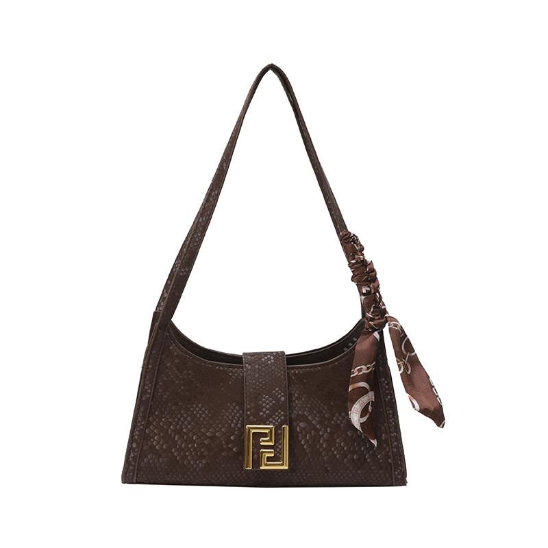 Street Style Moon Bag Pu Material With Magnetic Closure For Daily Casual Use