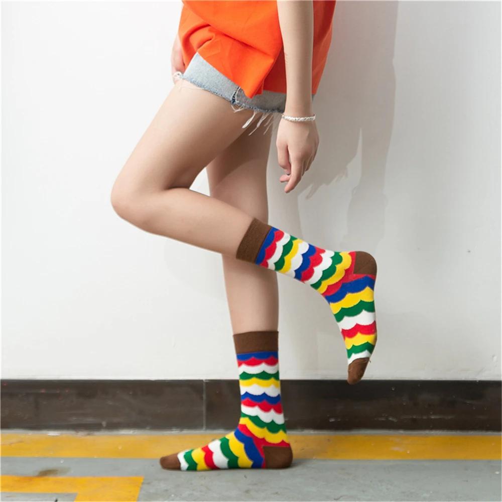 Bunte Streifen Kunst Socken für Herren Wintermode Regenbogenstreifen Zebra Muster Business Crew Unisex Dropship