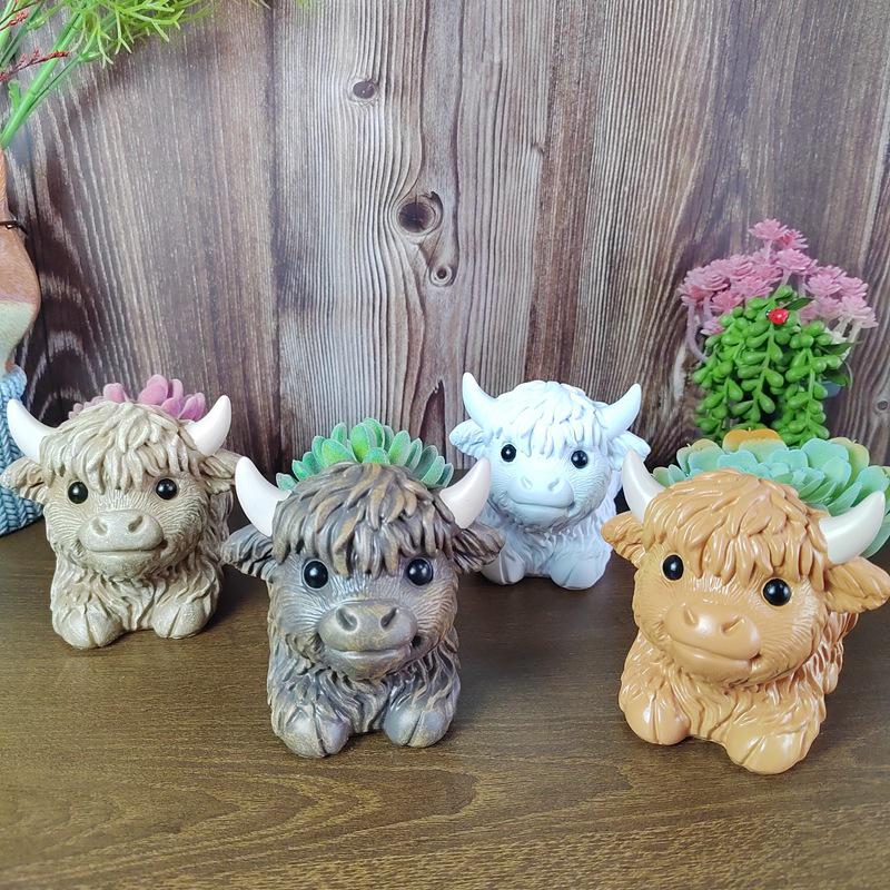 Plateau Yak Resin Statue Ornament
