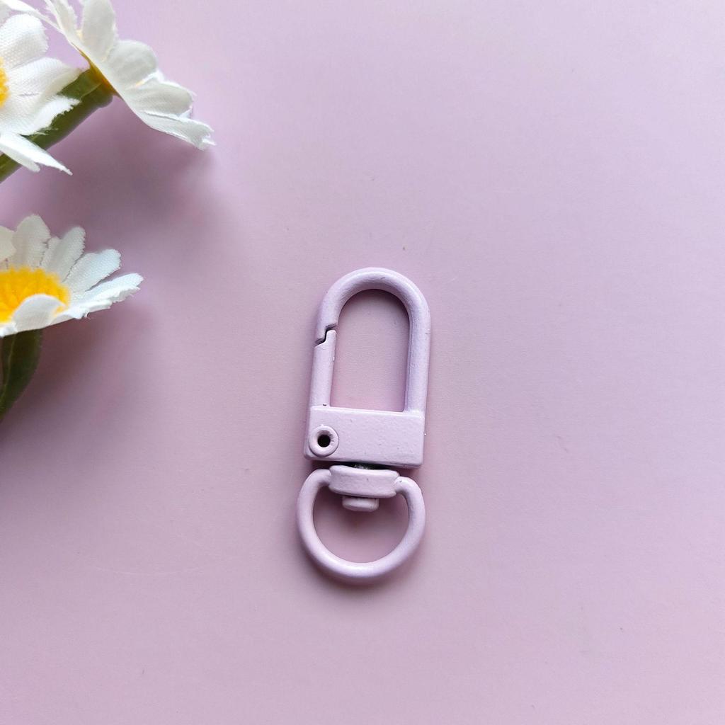 Bunte DIY Schlüsselanhänger-Accessoires: Kleine 3-Punkt Candy Color Hundeschnalle für Schmuck, Handtaschen und Puppenaufhängung