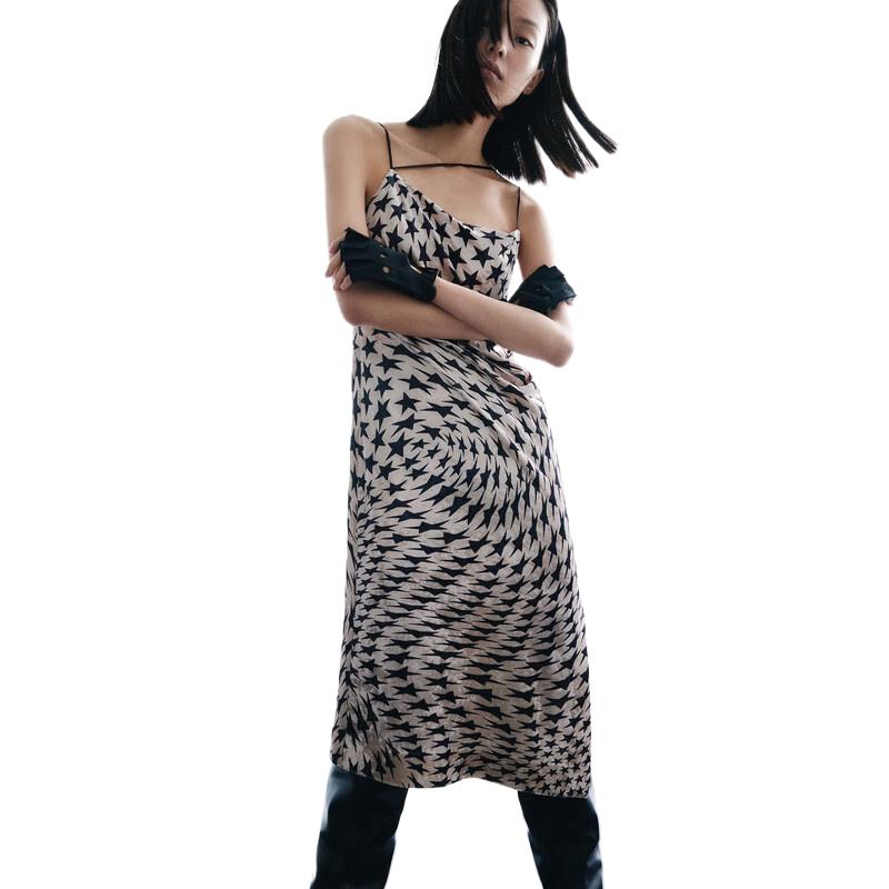 

MO&Co. Звездное бархатное мини-платье M