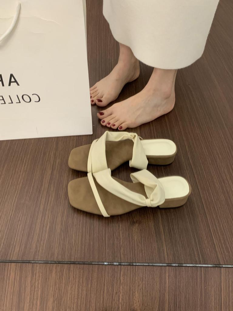 Retro Versatile and Not Tired of Feet with Open-toed Slippers for Women's Summer Wear Lazy Wind 3cm Small High-heeled Sandals
