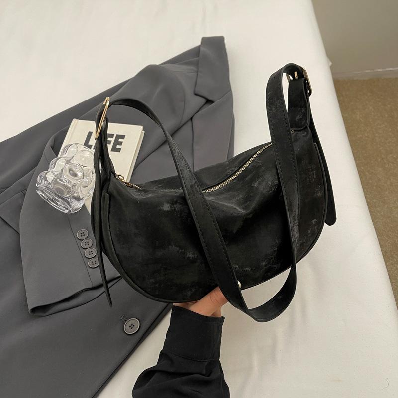 

Корейская версия сумки через плечо Niche, женская повседневная сумка, летняя новая розовая сумка-пельмень, простая сумка на одно плечо подмышкой