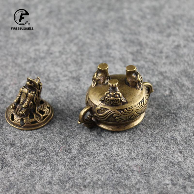 Antique Copper Tripod Incense Burner with Dragon Head Cover Brass Caldron Censer Chinese Pattern Incense Holder Home Desk Decor