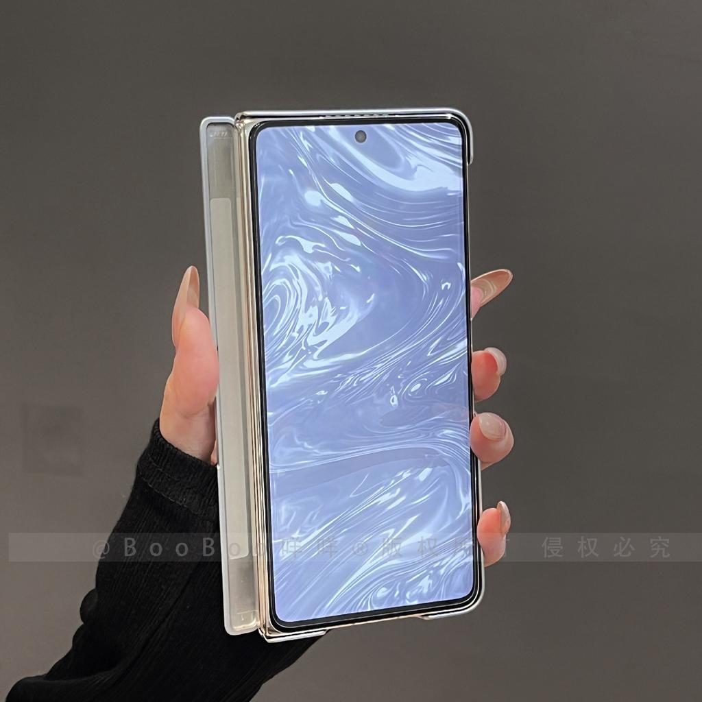 High-end Business Style Silver Leather Dual Central Axis 111 Rotating Bracket Is Suitable for Huawei MateX1 Folding Screen Mobile Phone