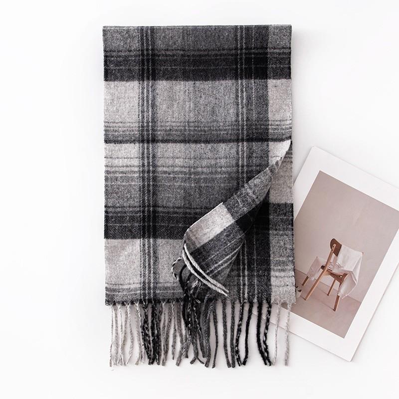 Autumn and Winter Classic British Imitation Cashmere Scarf Winter Plaid Warm Tassel Scarf Couple High End Atmosphere Scarf