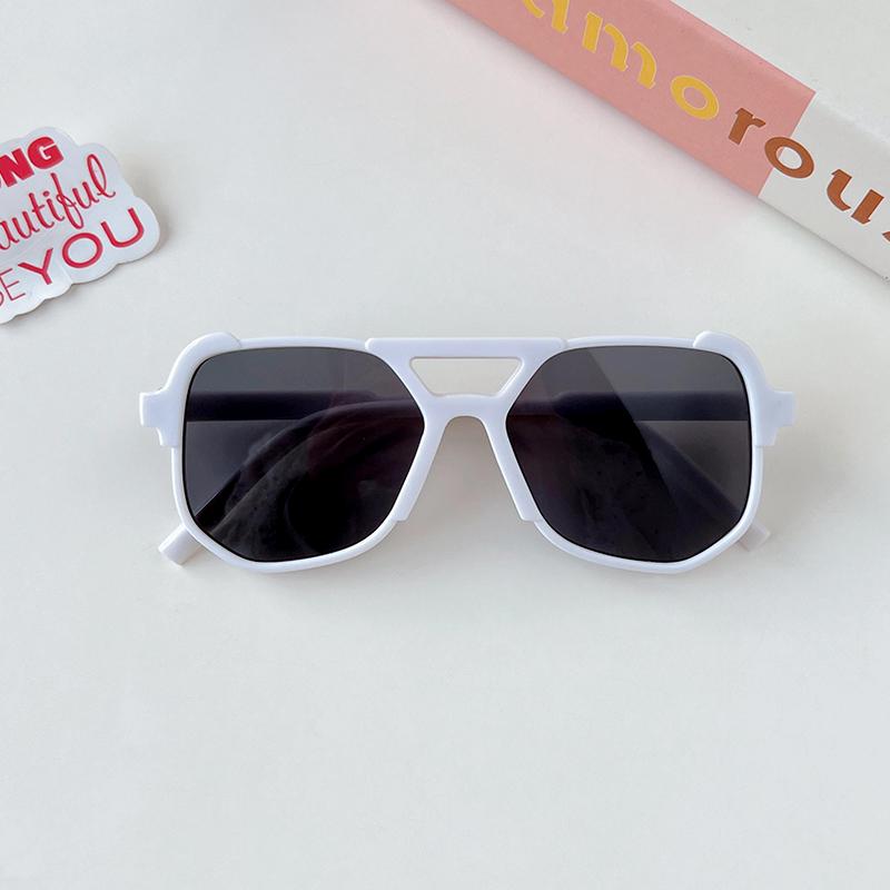 

2024 New Children Fashion Square Frame Sunglasses UV400 Girls Boys Colors Outdoor Sun Eye Protection Sunglasses Kid Sun Glasses белый